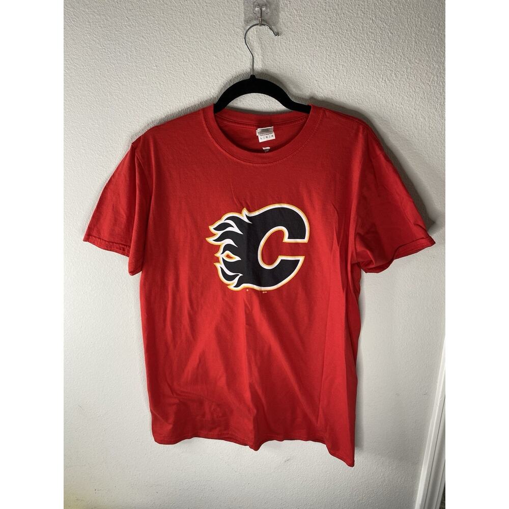 NHL Calgary Flames Tkachuk #19 Hockey Jersey T-Shirt Red Mens Size Large